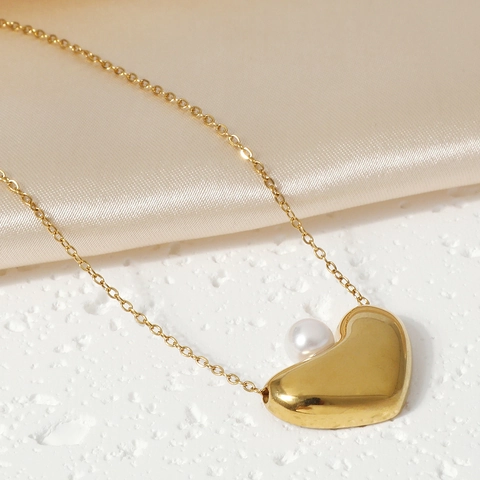 Stainless Steel Heart Shaped Necklace And Stud Earrings For Women Gold Plated Artificial Pearl Pendant Fashion Jewelry