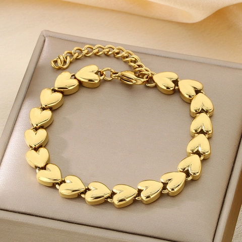 Fashionable Stainless Steel Heart Shaped Link Bracelet For Women Adjustable Electroplated Minimalist High End Jewelry