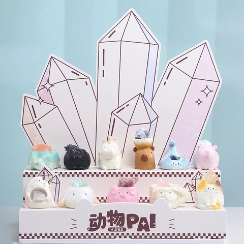 Animal Surprise Figure Crystal Stone Resin Ornament Desktop Decor Cute Miniature Diffuser Cartoon Figurine