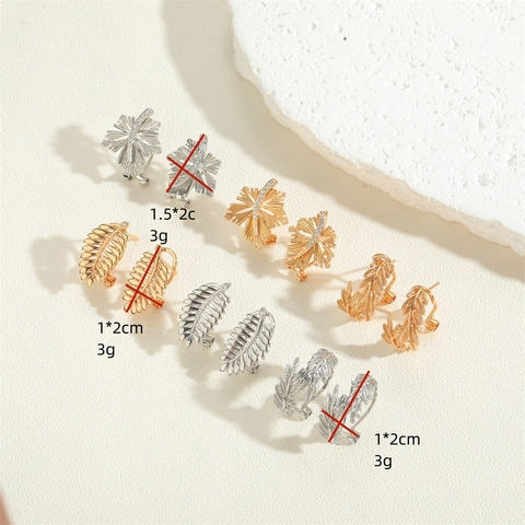 Fashion Copper Zirconia Leaf Stud Earrings For Women Personalized 14K Gold Plated Maple Leaf Trendy Earrings Jewelry