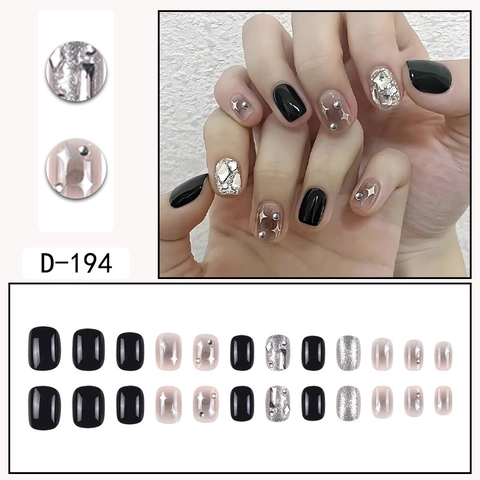 Schwarze Farbverlauf Press On Nägel Silber Glitzer Sternmotiv Eckig Rund Falsche Fingernägel Glänzend Modisch Damen