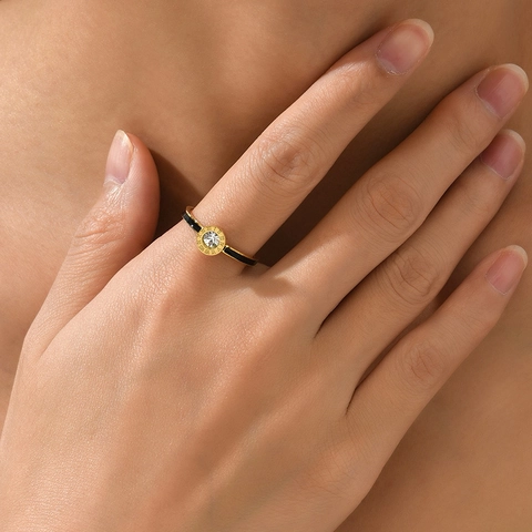 Anello In Acciaio Inossidabile Numeri Romani Placcato Oro Smalto Nero Zirconia Gioielli Moda Accessorio Dito