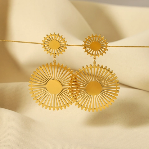 Vintage Stainless Steel 18K Gold Plated Large Round Sunbeam Hoop Drop Earrings For Women Fashion Jewelry Accessories