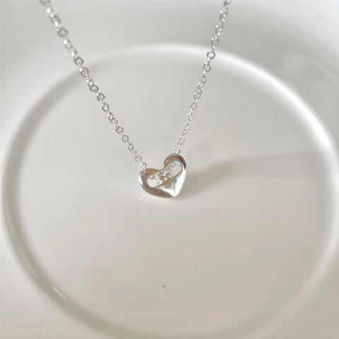 Minimalist Heart Pendant Necklace 925 Sterling Silver Hollow Dainty Chain Jewelry For Women Elegant Simple Gift