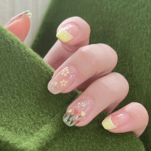 Press On Nails French Tulip Flower Pattern Glitter Fresh Elegant Style False Nails With Glue