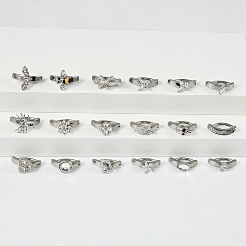Anello per Piercing all'Ombelico in Acciaio Inossidabile e Zirconia per Donna Farfalla Ape Teschio Ragno Cuore Gioielli Corpo
