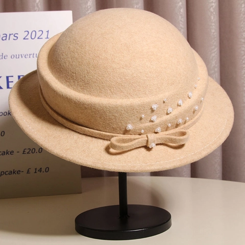 Cappello Cloche Da Donna In Lana Stile Francese Con Elegante Fiocco Perla Artificial E Fiore Retro Autunno Inverno Caldo