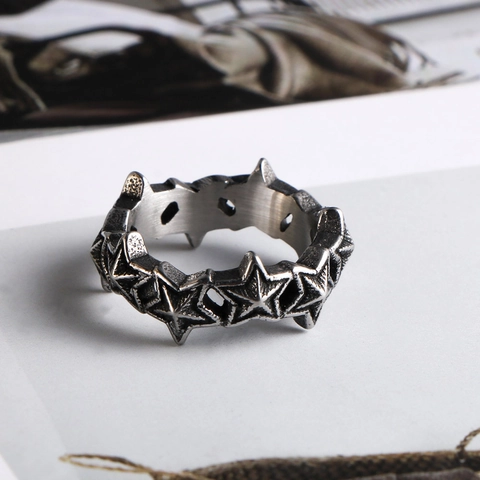 Anello Vintage in Acciaio al Titanio con Stella Pentagramma per Uomo Donna Punk Retro Argento Invecchiato Gioielli di Moda