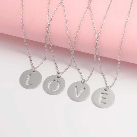 Hohlbuchstabe Anhänger Halskette 304 Edelstahl Runde Scheibe Initialen Charme Mode Schmuck Für Männer Und Frauen