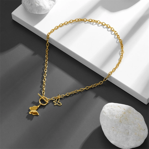 Butterfly Pendant Necklace Gold Plated Titanium Steel Frosted Hollow Design Toggle Clasp OT Buckle Fashion Jewelry