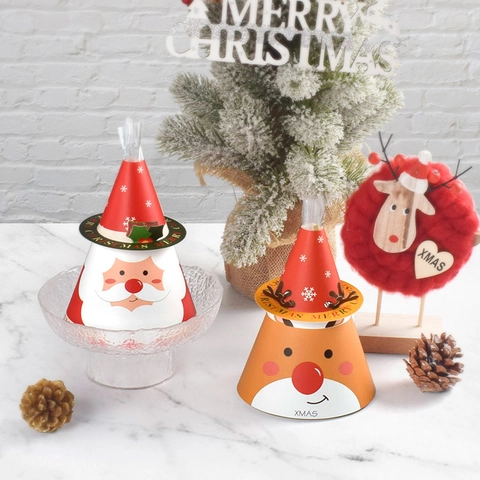 Scatole Regalo di Caramelle di Natale a Cartoni Animati Forma di Cono Carta Babbo Natale Renna Confezione per Festa