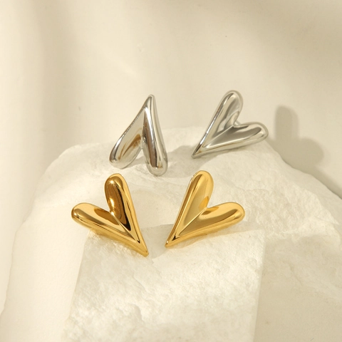 Minimalistische Hartvormige Oorknoppen Roestvrij Staal 18K Verguld Geometrische Mode Sieraden Voor Dames