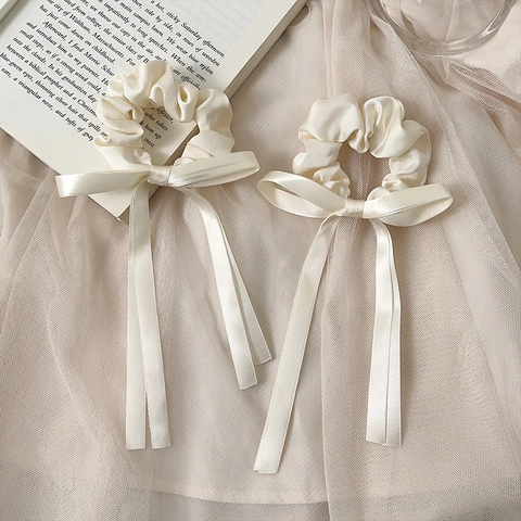 Elegant Satin Bow Ribbon Scrunchies Long Streamer Hair Ties Sweet French Style Satin Like Ponytail Holder For Women