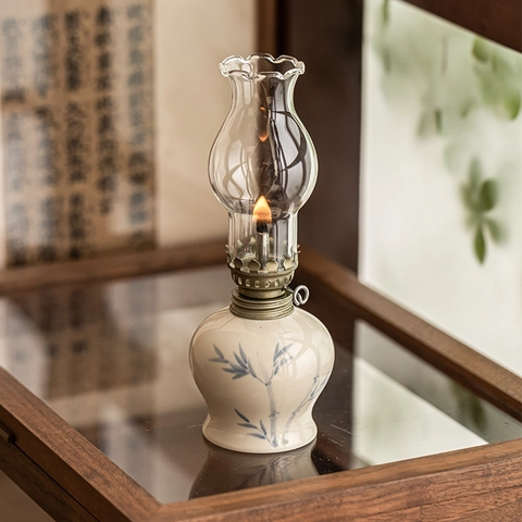 Vintage Kerosene Lamp Ceramic Oil Lamp With Glass Cover Hand Painted Floral Adjustable Wick Desktop Decorative For Home