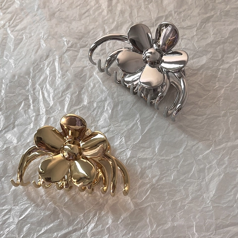 Elegant Flower Metal Hair Claw Clip Alloy Vintage Style Hair Accessory For Women Gold Silver Tones