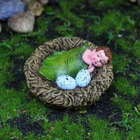 Resin Sleeping Baby In Bird Nest Miniature Garden Ornament Fairy Landscape Decoration Micro Scenery Figurine Accessory