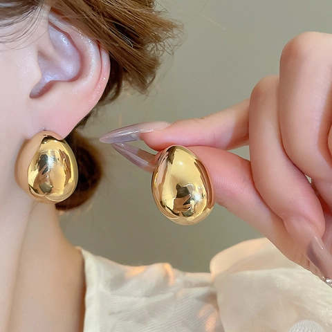 Chunky Teardrop Stud Earrings Alloy Mirror Polished Minimalist Metal Design With Silver Earring Post For Women