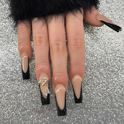Uñas Postizas De Presión Francesas Negras Con Dijes De Mariposa Forma De Ataúd Larga Purpurina Estilo Dulce
