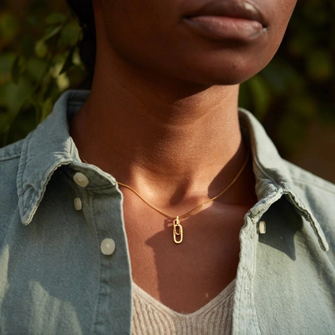 925 Sterling Silver Interlocking Rings Necklace For Women Rhinestone Inlaid Double Circles Pendant LOVE Engraved Clavicle Chain Jewelry