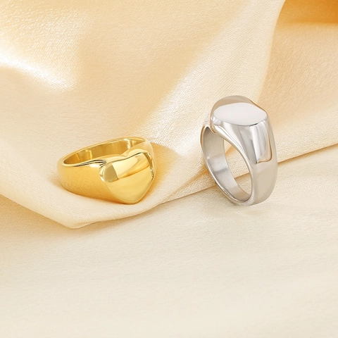 Heart Signet Ring Polished Stainless Steel Minimalist Fashion Jewelry For Women