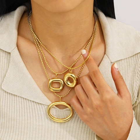 Geometrische Halskette Mit Anhänger 18K Vergoldet 304 Edelstahl Minimalistische Kordelkette Schmuck Für Damen