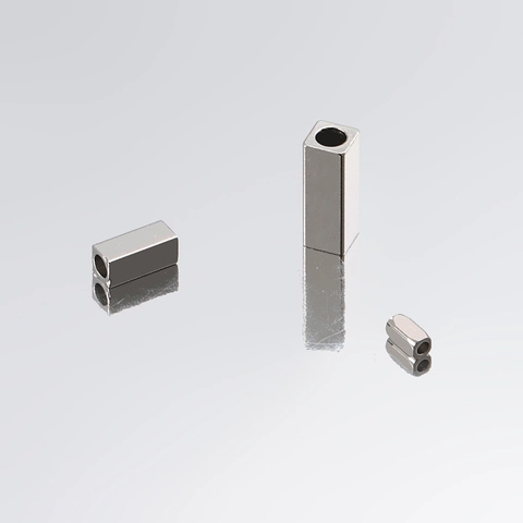 Cuentas Espaciadoras De Columna Cuadrada Acero Inoxidable 304 Pulido Columna Rectangular Agujero Pasante DIY