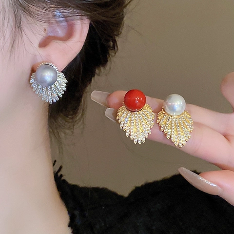 Elegant Fan Shaped Leaf Artificial Pearl Stud Earrings Zircon Copper Gold Plated With 925 Sterling Silver Earring Post Women
