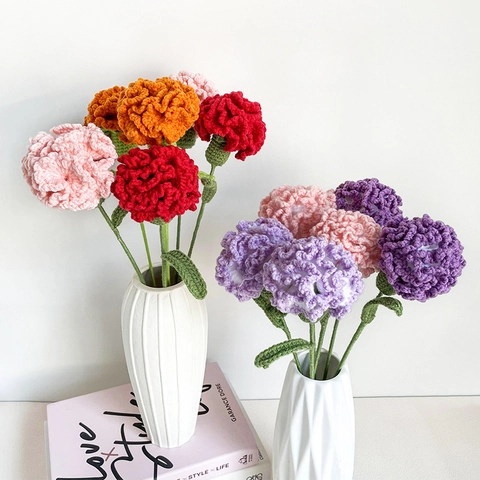 Handmade Crochet Carnation Bouquet Woolen Knitted Artificial Flowers For Mother's Day Home Decor Gift Finished Knitted Flower