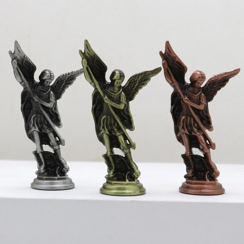 Statua San Michele Arcangelo Metallo Vintage Statuetta Angelo Retro Ornamento Scrivania Decorazione Casa Ufficio Regalo Cristiano
