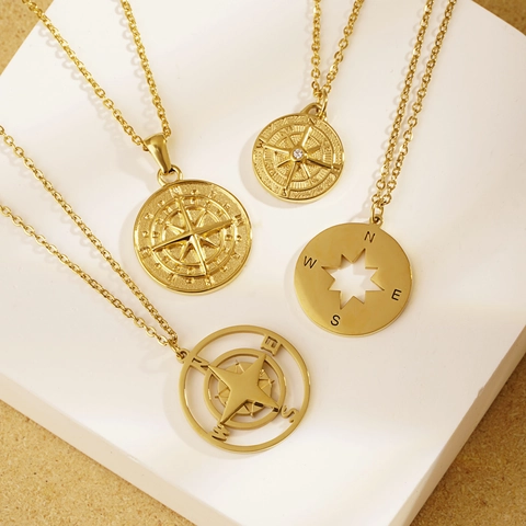 Compass Pendant Necklace Stainless Steel Compass Rose Jewelry Retro Punk Style Nautical Traveler Gift For Men Women