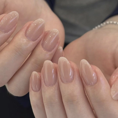 Uñas Postizas Cortas De Almendra Color Nude Rosa Sólido Textura De Gelatina Brillante Cubierta Completa Estilo Simple Para Mujer
