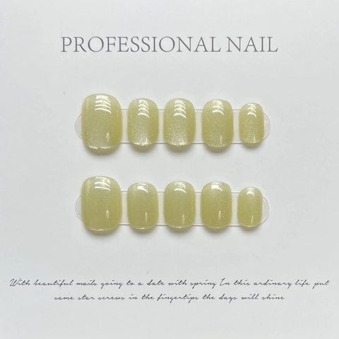 Handmade Cat Eye Press On Nails Mustard Green Short Square Shimmer Elegant Artificial Nails For Women