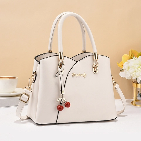 Elegante Damen Handtasche PU Leder Einfache Umhängetasche Mit Kirsch Anhänger Große Kapazität Top Griff