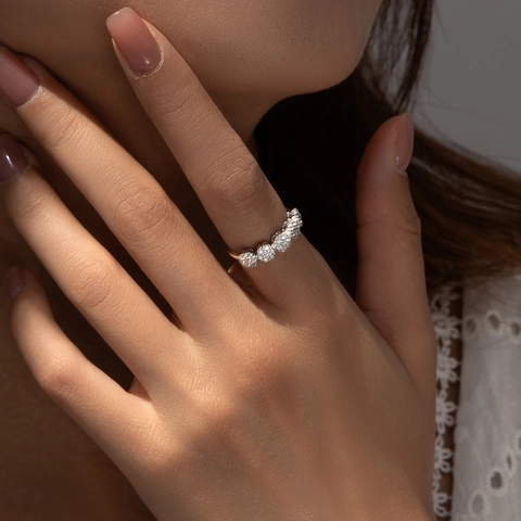 Set di Gioielli in Argento Sterling 925 Fiore con Strass Elegante Stile Francese Collana Bracciale Orecchini a Lobo e Anello