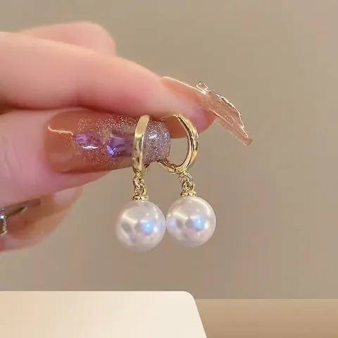 Elegant French Style Copper Hoop Earrings With Round Artificial Pearl Gold Silver Color Electroplated Jewelry For Women