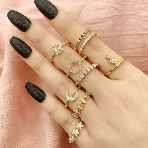 Mode Runder Zirkon Hohlring Für Frauen Messing 18K Vergoldet Geometrischer Schmuck Minimalistischer Eleganter Nische Stil