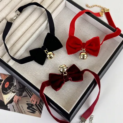 Samt Choker Halskette Mit Schleife Und Goldenem Glöckchen Süßer Weihnachtsstil Schmuck Für Damen Verstellbar