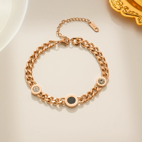 Βραχιόλι Ρωμαϊκοί Αριθμοί Τιτάνιο Ατσάλι 18K Επιχρυσωμένο Ζιργκόν Ρυθμιζόμενη Αλυσίδα Μινιμαλιστικά Κοσμήματα Γυναίκες