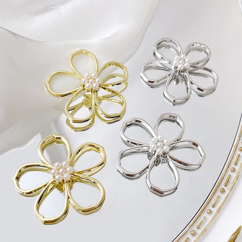 Hollow Flower Jewelry Charms Alloy With Faux Artificial Pearls DIY Accessories For Earrings Necklaces Bracelets Floral Design