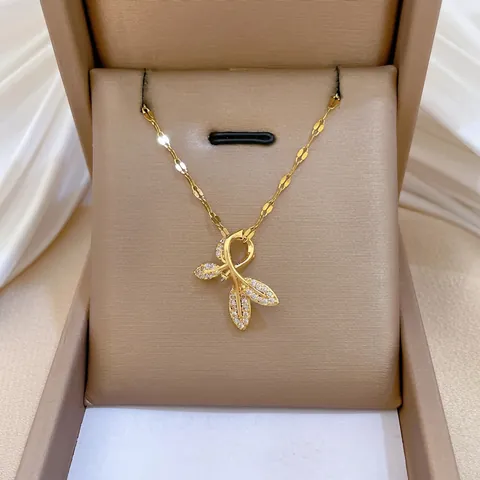 Elegant Leaf Pendant Necklace Titanium Steel Chain Copper Micro Pave Zircon Sophisticated Jewelry For Women Gold Tone