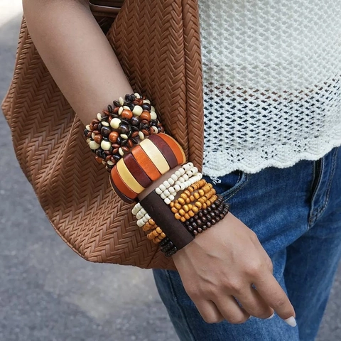 Boho Mehrlagiges Holzperlen Armband Damen Ethno Stil Stapelbar Elastisch Vintage Handgefertigtes Accessoire
