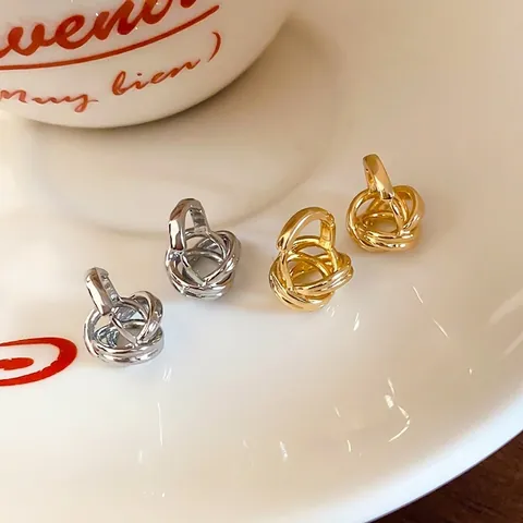 Boucles D'oreilles Puces Noeud Torsadé Cuivre Métal Bijoux Élégants Minimalistes Avec Tige En Argent Pour Femme