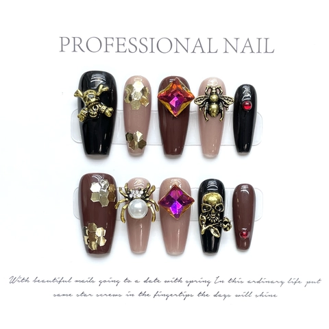 Handmade Press On Nails Halloween Gothic 3D Metal Skull Spider Artificial Pearl Rhinestone Dark Coffin Fake Nails