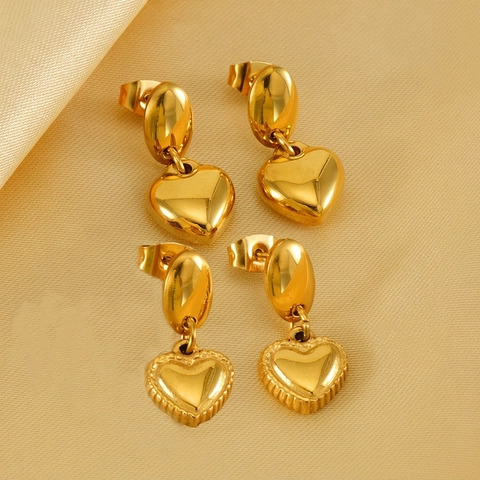 Orecchini Pendenti A Cuore Vintage Placcati Oro 18K Acciaio Inossidabile Texture Ondulata Superficie Liscia Per Donna