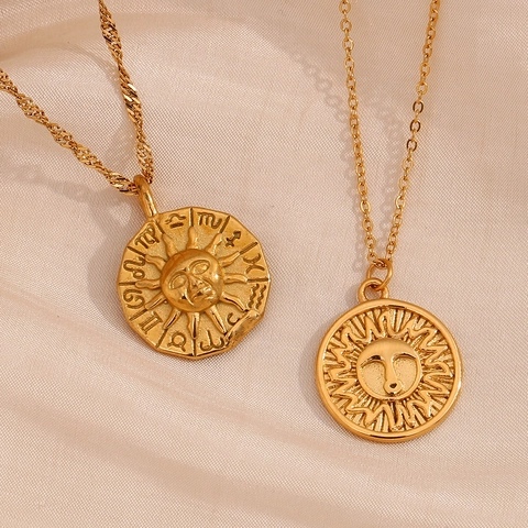 Collana con Pendente Vintage in Acciaio Inossidabile a Forma di Sole Segni Zodiacali Incisi Oro Strass Gioielli alla Moda Donna