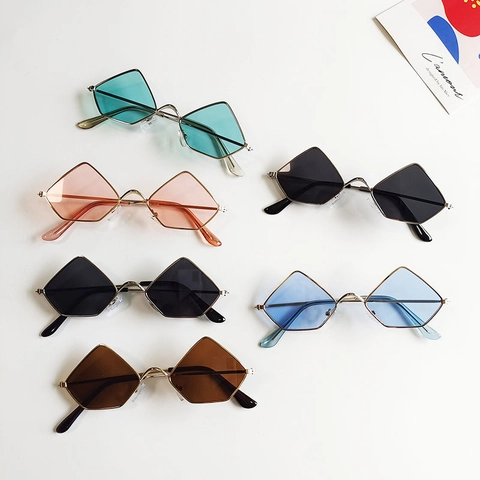 Lunettes De Soleil Pour Enfants Monture En Métal Vintage Forme De Losange Protection UV400 Mode Filles Garçons
