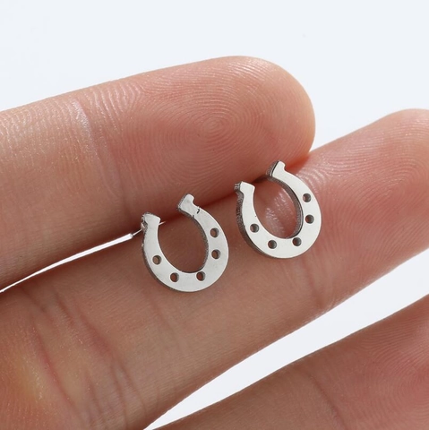 Stainless Steel Stud Earrings Horseshoe U Shaped Hollow Minimalist Fashion Jewelry For Women Punk Style