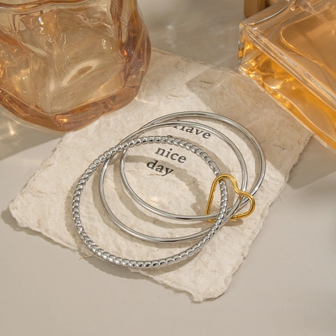 Bracciale Multistrato In Acciaio Inossidabile Ciondolo Cuore Dorato Texture Perlata Liscia Gioielli Stile Hip Hop Punk
