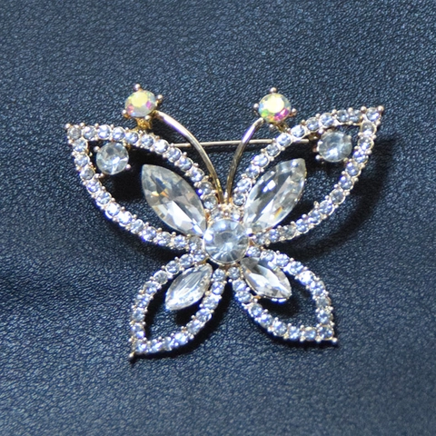 Elegante Spilla a Farfalla per Donna Oro Lega di Zinco Intarsiata con Strass Spille per Abito Banchetto Gioielli di Moda Accessori Abbigliamento