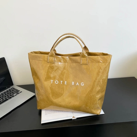 Borsa Tote Da Donna Grande Capacità Carta DuPont PVC Impermeabile Stampa Lettere Trama Increspata Borsa Casual
